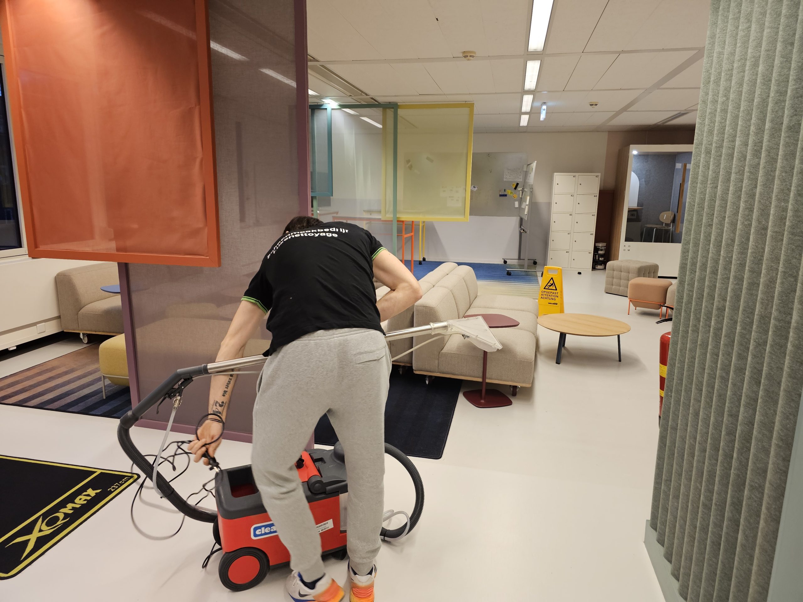 Airbnb cleaning Amsterdam